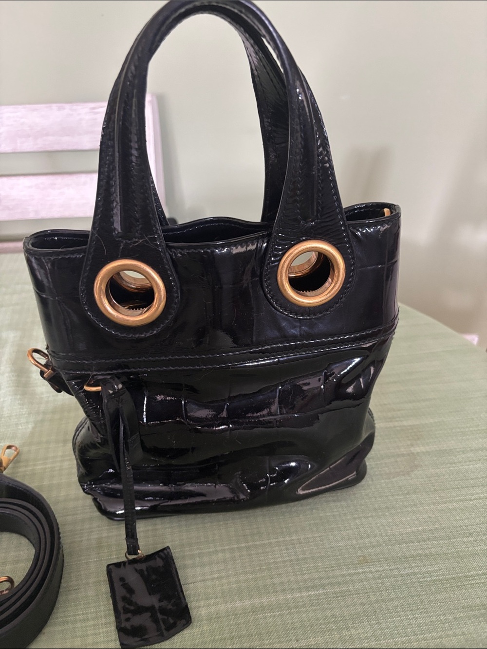 Yves Saint Laurent Black Patent Leather Shoulder Bag with Gold Grommets - Picture 2 of 6